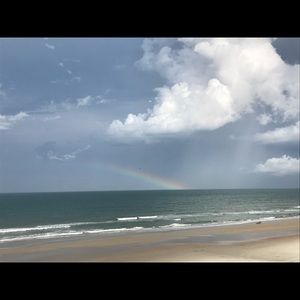 Meet your Posher, Leanne